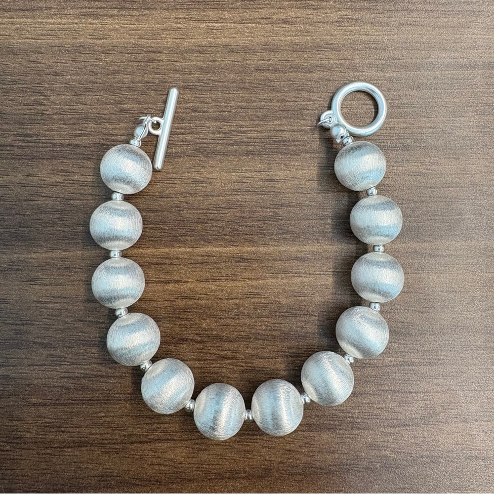 Silver Pearl Bracelet with Toggle Clasp 20cm